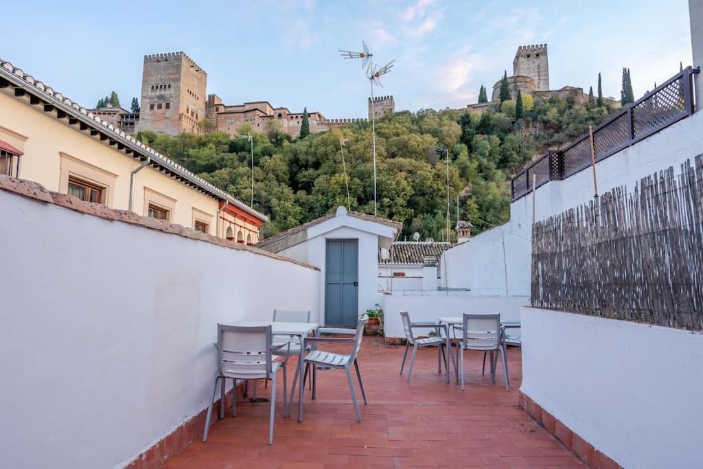 Frente A La Alhambra Apartamento Granada Exterior foto